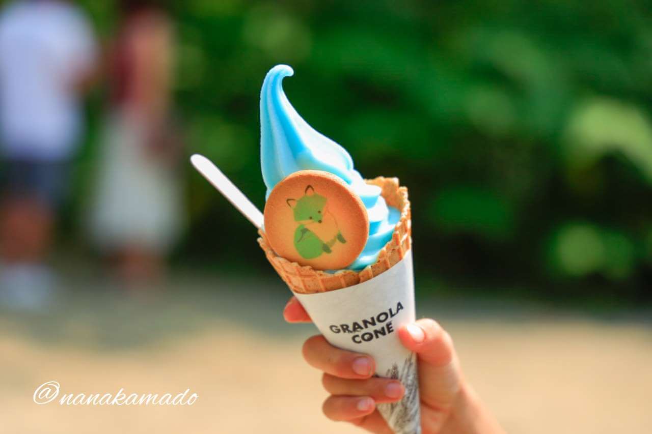 青い池ソフトクリーム